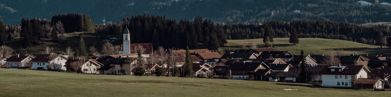 Umlegende Ortschaft der Privatklinik Alpreflect in Füssen - Hopfen am See