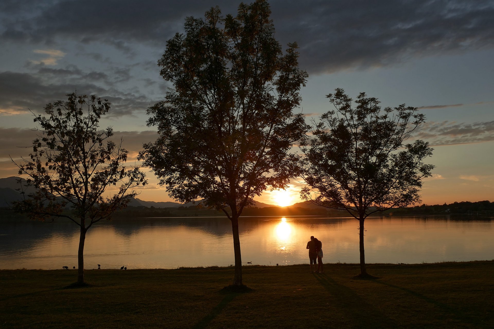 Romantische Abendstimmung - Blick über den Hopfensee